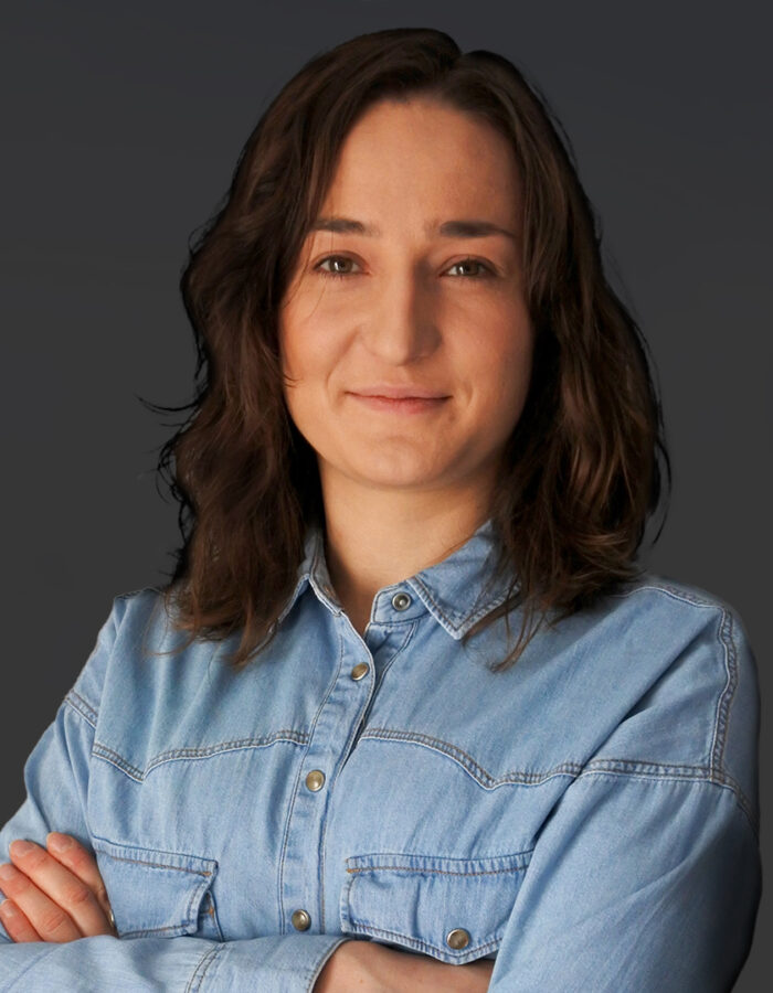 headshot-aneta_caputa